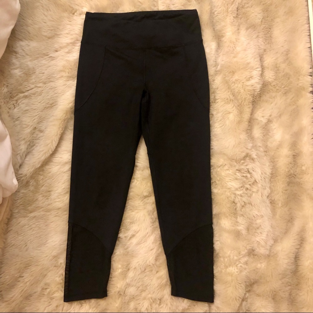 Lou & Grey active line leggings